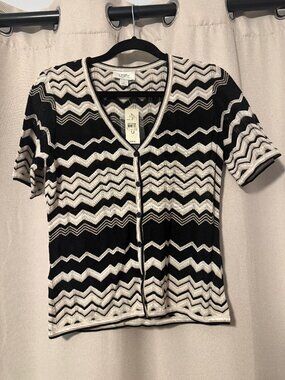 Loft Chevron Patterned Knit Short Sleeve Top - Black & White
